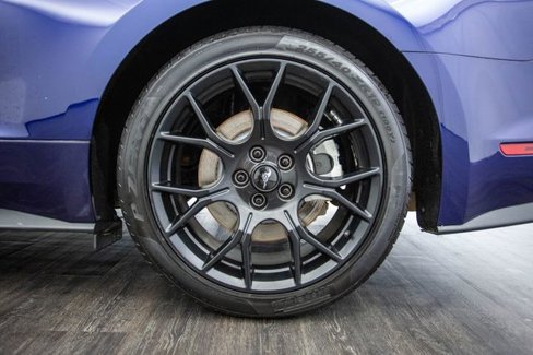 Used 2018 Ford Mustang GT Premium w/ Equipment Group 401A image 40