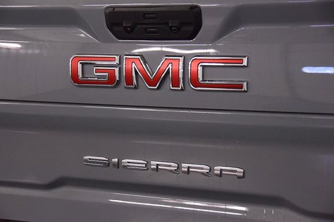 Used 2024 GMC Sierra 2500 AT4X image 14