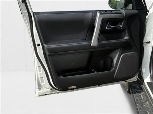 Used 2024 Toyota 4Runner SR5 image 12