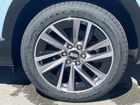 New 2026 Cadillac Vistiq Sport image 13