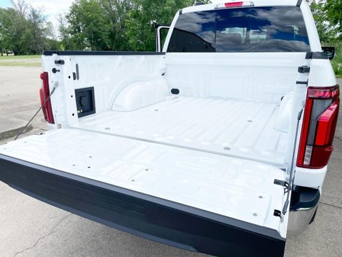 New 2025 Ford F150 Lariat image 11