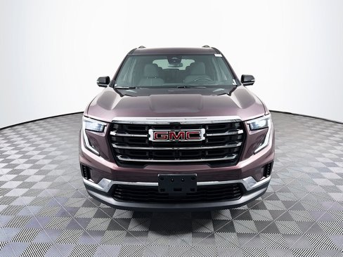 Used 2025 GMC Acadia Elevation image 2