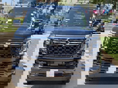 New 2026 Nissan Armada SV image 6