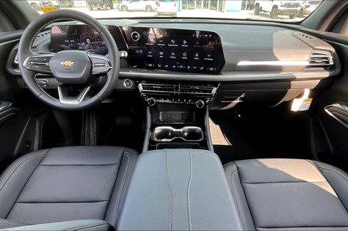New 2025 Chevrolet Traverse LT w/ Driver Confidence Package image 5