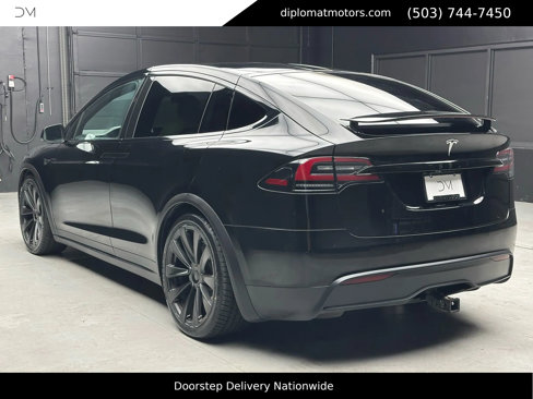 Used 2023 Tesla Model X image 4