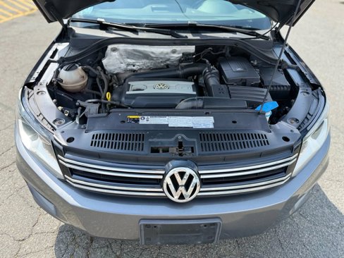 Used 2015 Volkswagen Tiguan S image 23
