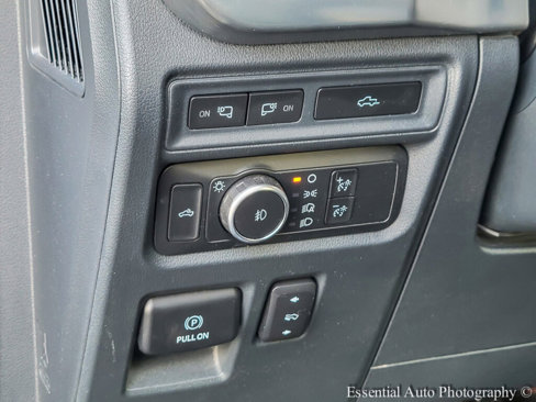 Used 2022 Ford F150 Lariat w/ Equipment Group 502A High image 18