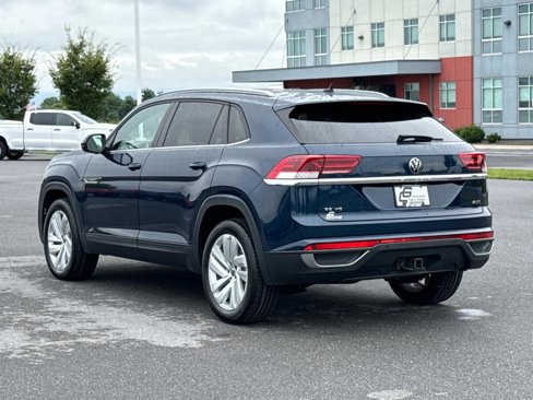 Used 2022 Volkswagen Atlas Cross Sport SE w/ Panoramic Sunroof Package image 26