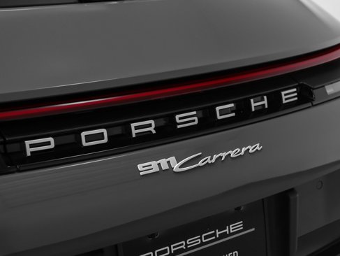 Certified 2025 Porsche 911 Carrera image 23