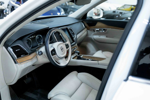 Used 2019 Volvo XC90 T6 Inscription w/ Advanced Package image 2