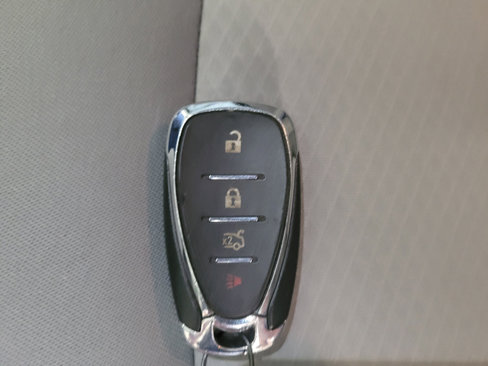 Used 2017 Chevrolet Malibu LS image 32