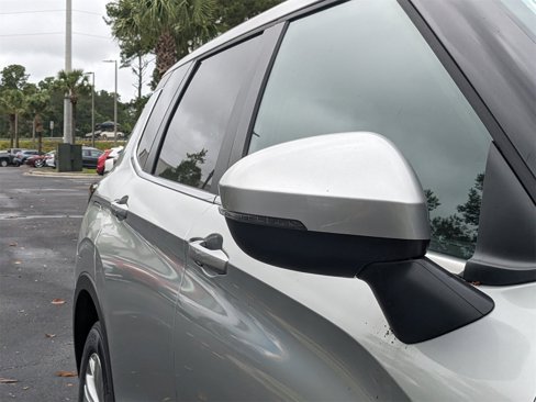 New 2025 Mitsubishi Outlander ES image 11
