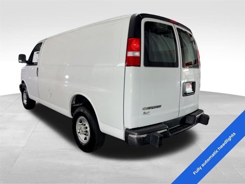 Used 2023 Chevrolet Express 2500 w/ Driver Convenience Package image 6