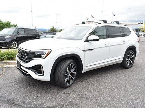 New 2025 Volkswagen Atlas SEL Premium R-Line image 3