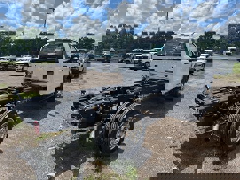 New 2025 Ford F450 XL image 7
