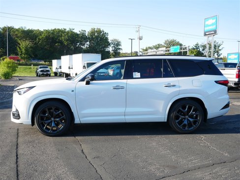 New 2026 Lexus TX 500h AWD image 3