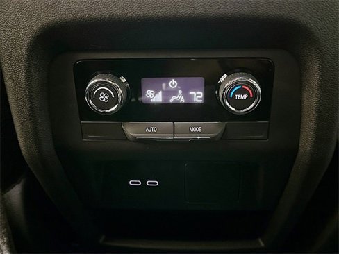 New 2026 Chevrolet Traverse LT w/ LPO, Floor Liner Package image 18