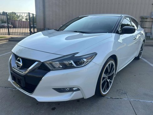 Used 2017 Nissan Maxima 3.5 S image 1
