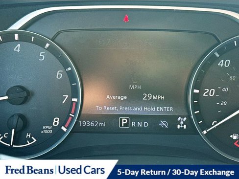 Used 2024 Nissan Frontier SV image 13