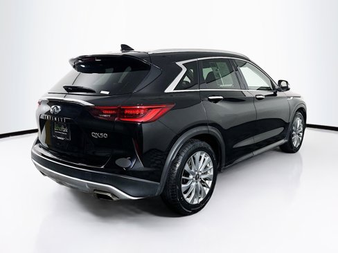 Used 2024 INFINITI QX50 Luxe image 9