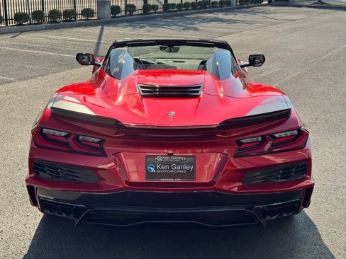 Used 2025 Chevrolet Corvette E-Ray w/ Stealth Interior Trim Package image 7