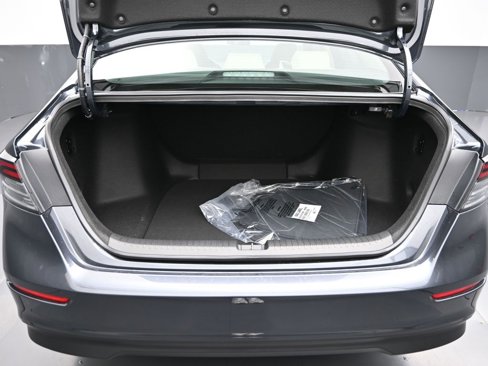 New 2025 Honda Accord LX image 35
