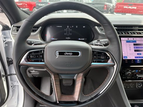 New 2025 Jeep Grand Cherokee L Summit image 23