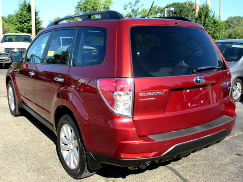 Used 2011 Subaru Forester 2.5X Premium w/ All-Weather Pkg image 24