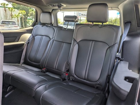 New 2025 Jeep Wagoneer 4WD w/ Convenience Group I image 14