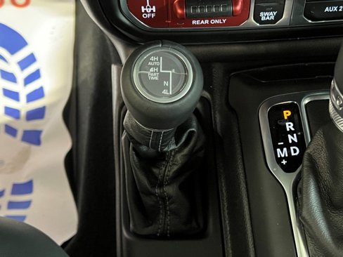 New 2025 Jeep Wrangler Unlimited Rubicon 392 image 25