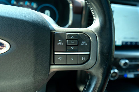 Used 2021 Ford F150 Lariat w/ Equipment Group 502A High image 16