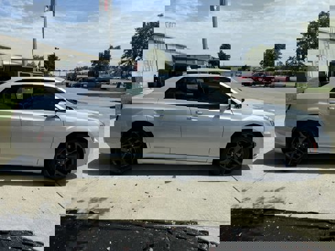 Used 2021 Chrysler 300 S image 8