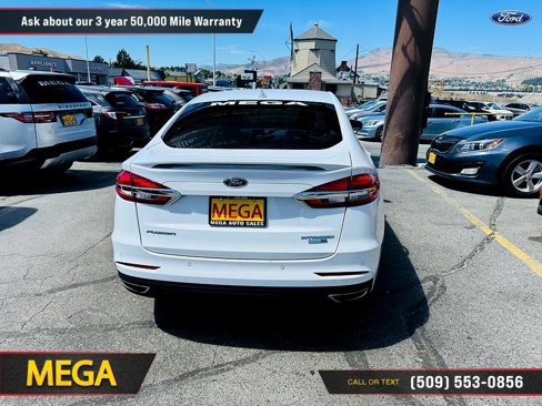 Used 2020 Ford Fusion Titanium image 17