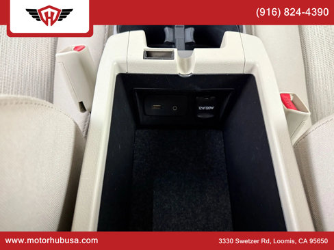 Used 2014 Subaru Outback 2.5i Premium image 32