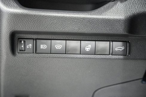 New 2025 Toyota RAV4 XLE image 40