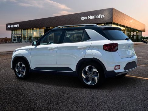 New 2025 Hyundai Venue Limited image 4