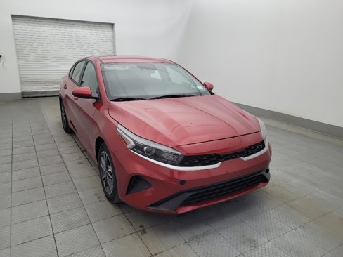 Used 2023 Kia Forte LXS image 13