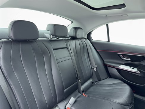 Used 2025 Mercedes-Benz E 350 Sedan image 54