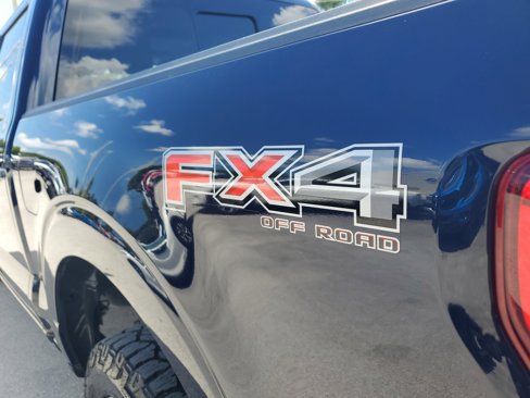 Used 2022 Ford F150 Lariat w/ Equipment Group 502A High image 31