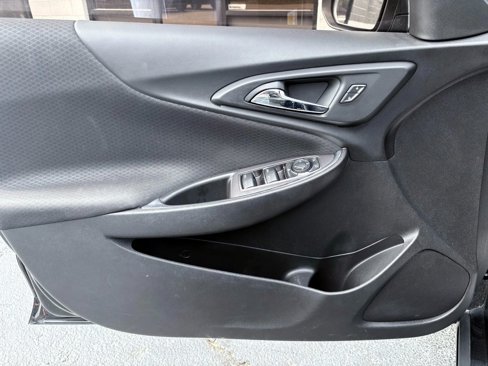 Used 2019 Chevrolet Malibu LT image 10