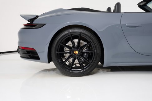 Used 2024 Porsche 911 Carrera image 13
