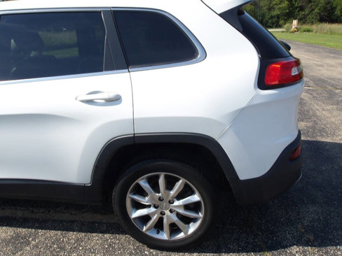 Used 2014 Jeep Cherokee Limited image 35