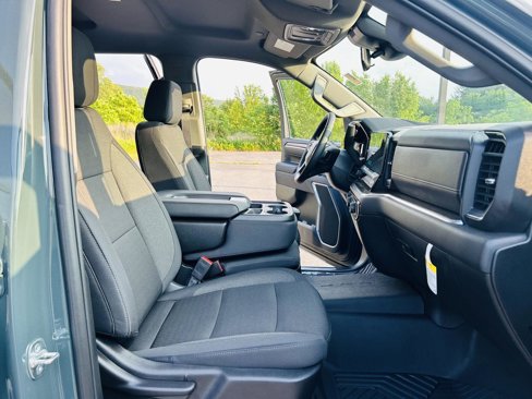 New 2025 Chevrolet Silverado 1500 LT w/ Z71 Off-Road Package image 31