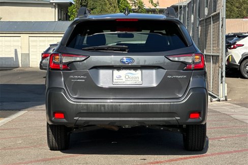 Used 2024 Subaru Outback Premium image 6