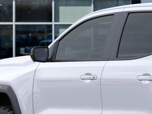 New 2025 GMC Canyon AT4 w/ Technology Plus Package image 32