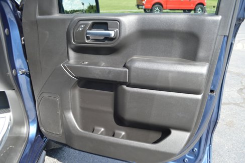 Used 2020 Chevrolet Silverado 1500 Custom Trail Boss w/ Infotainment Package image 15