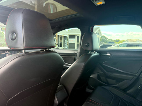 Used 2020 Volkswagen Jetta GLI Autobahn image 46