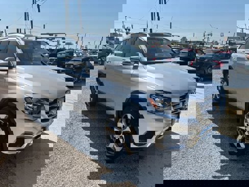 Used 2017 Mercedes-Benz GLC 300 image 5