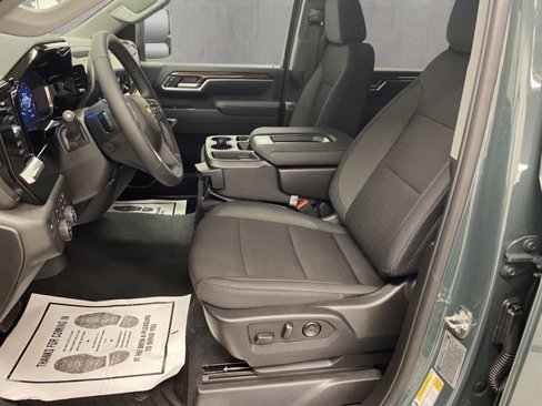 New 2026 Chevrolet Silverado 3500 LT w/ All Star Edition image 11