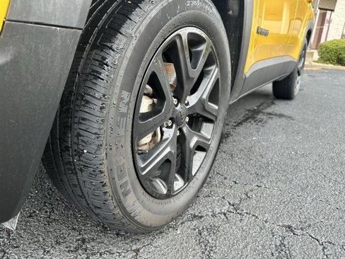 Used 2018 Jeep Renegade Altitude w/ Popular Equipment Group image 10